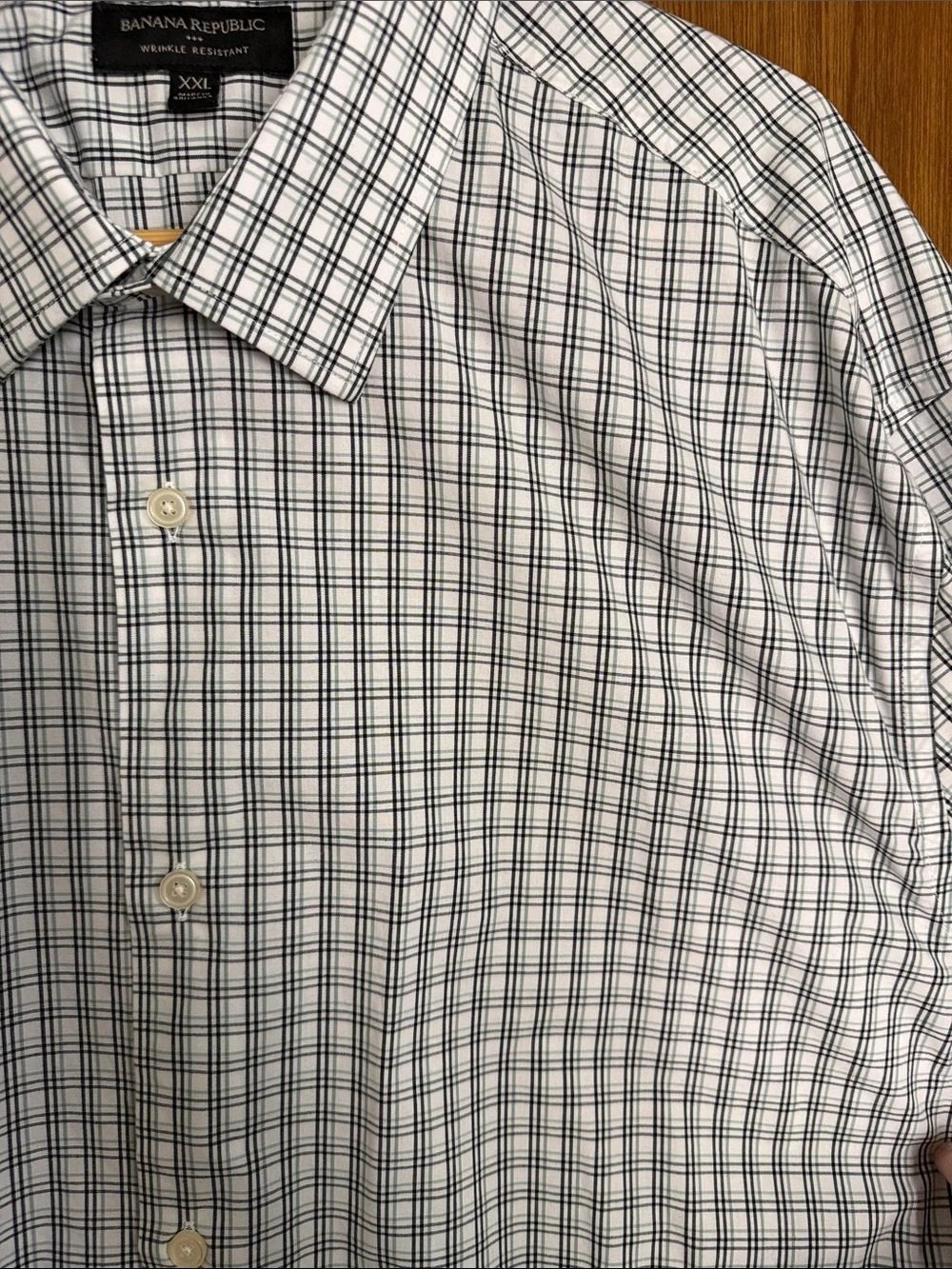 Banana Republic Men's Wrinkle-Resistant Dress Shirt - Green Check (Athletic Fit)